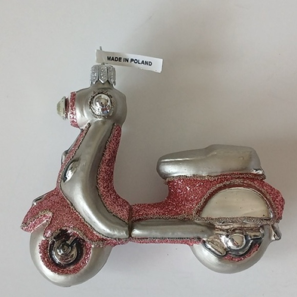 Vespa Silver and Pink Mouth-Blown Glass Scooter Christmas Ornament Perfect Cond.